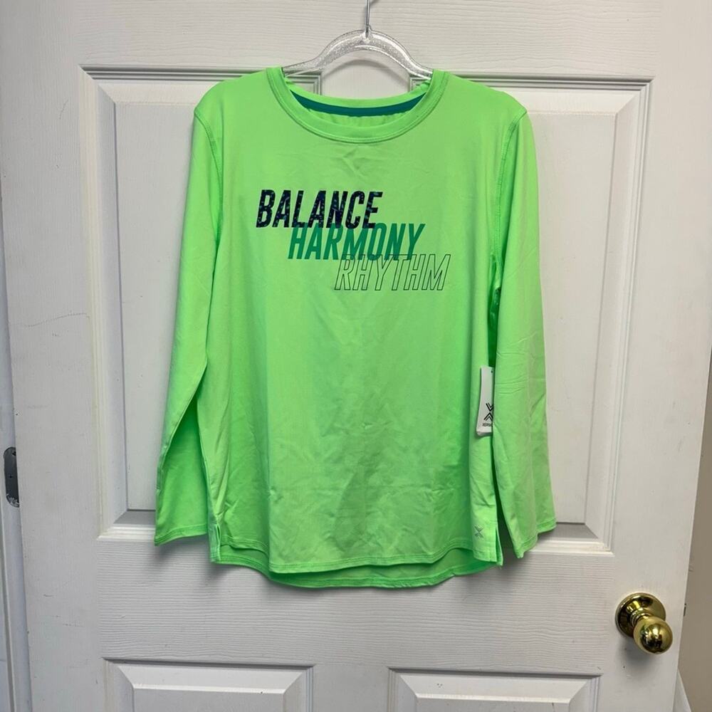 Xersion Long Sleeve Graphic T-Shirt Girl's XL 18.5 Plus Green